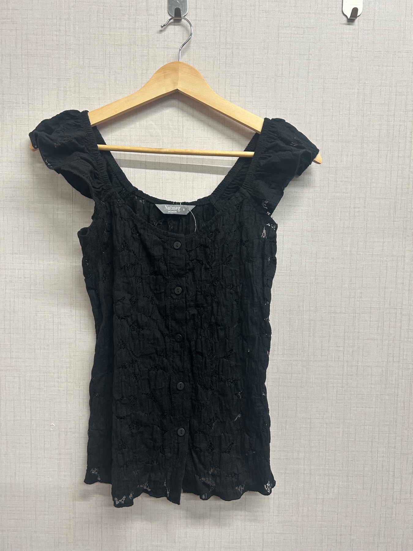 Nutmeg Womens Black Lace Top Size 8 Cap Sleeve Ruffle Button Front Summer Shirt