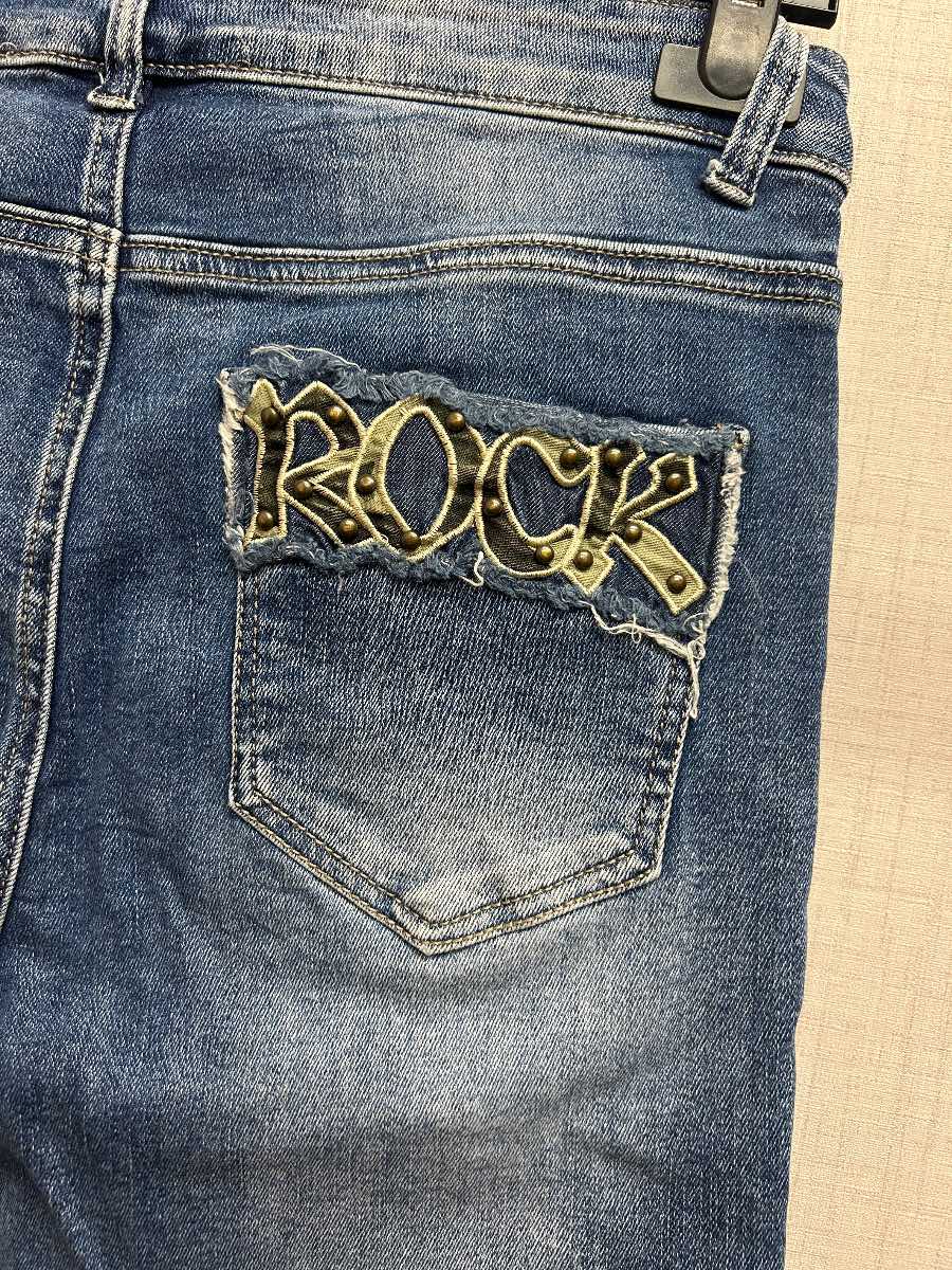 BY O LA LA Rock Studded Split Hem Flare Jeans Womens Size M Medium Blue Stretch⁠