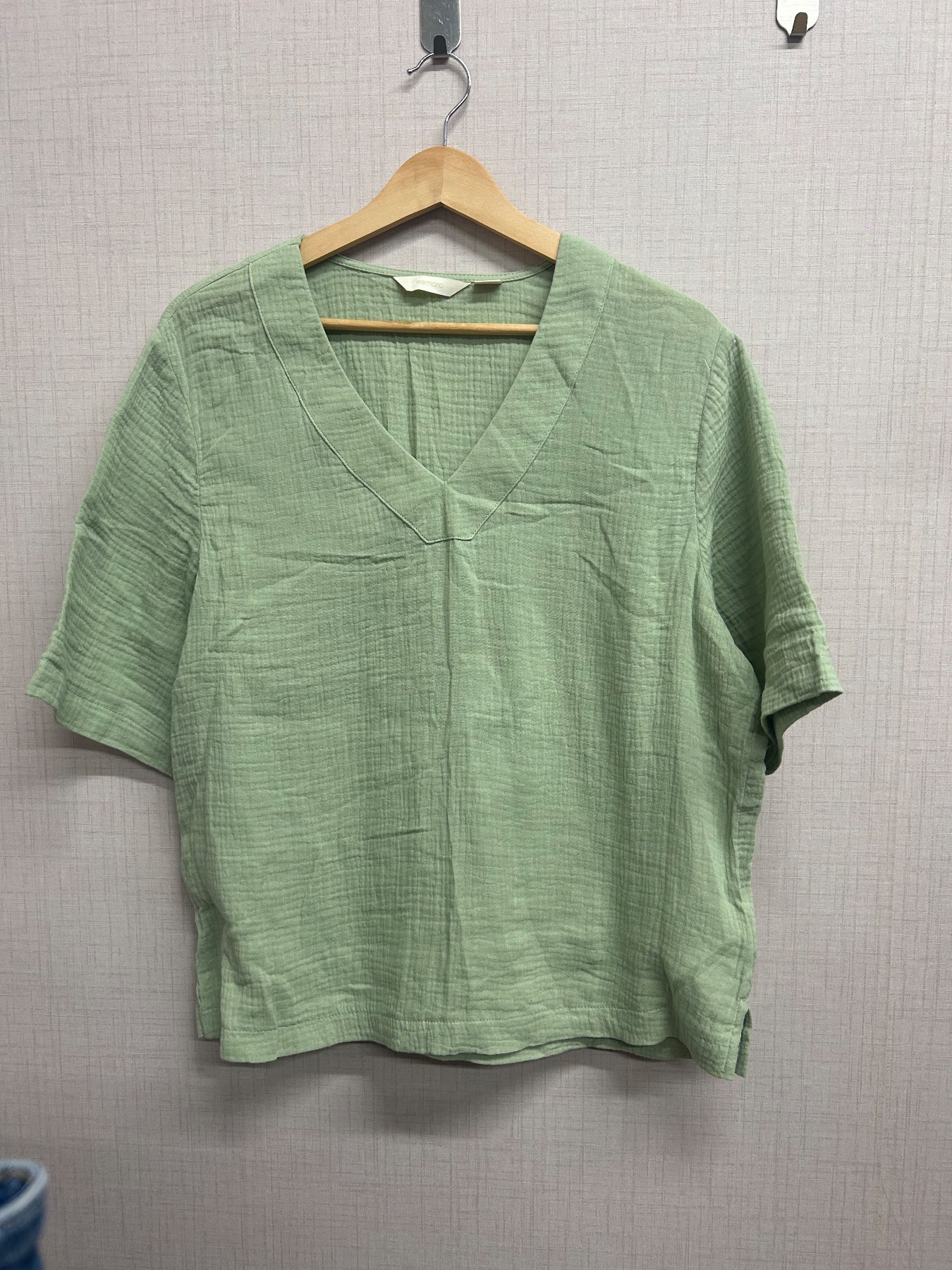 Esmara Womens Sage Green Muslin Top Size M UK 12 14 V-Neck 100% Cotton Blouse