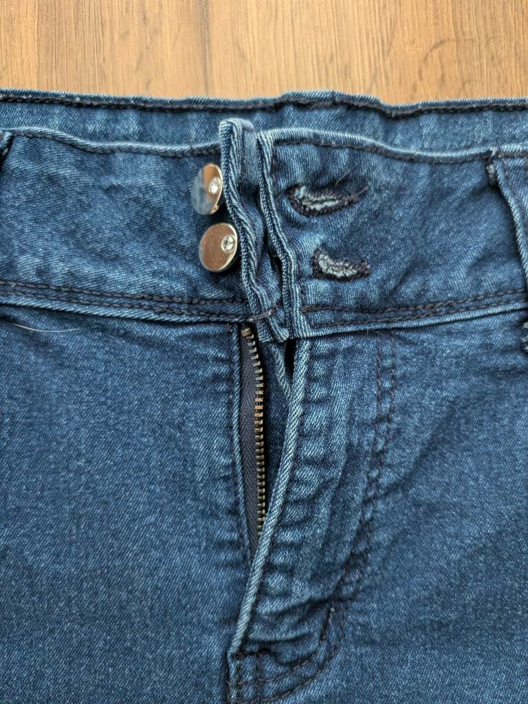 Milady's three quarter length jeans size 12