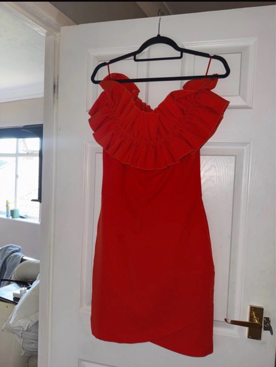 coral of the shoulder frill dress