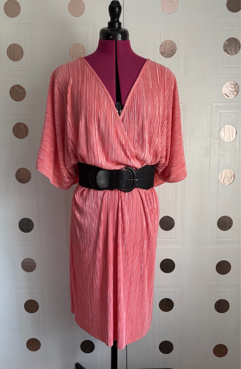 River Island Plus Coral Pink Plisse Midi Dress Size 20 NWOT