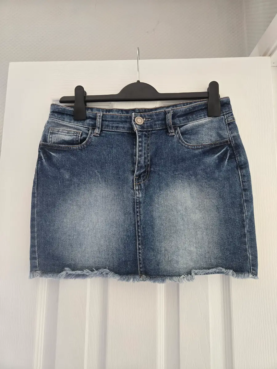 F&F Ladies Denim Distressed Look Mini Skirt uk10