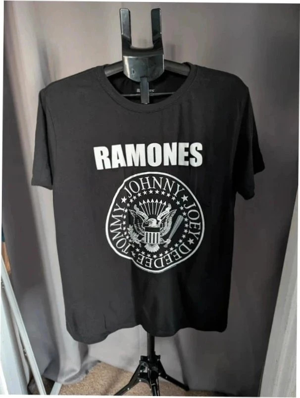 Ramones Black Eagle Logo Graphic Band T Shirt L UK 14 16