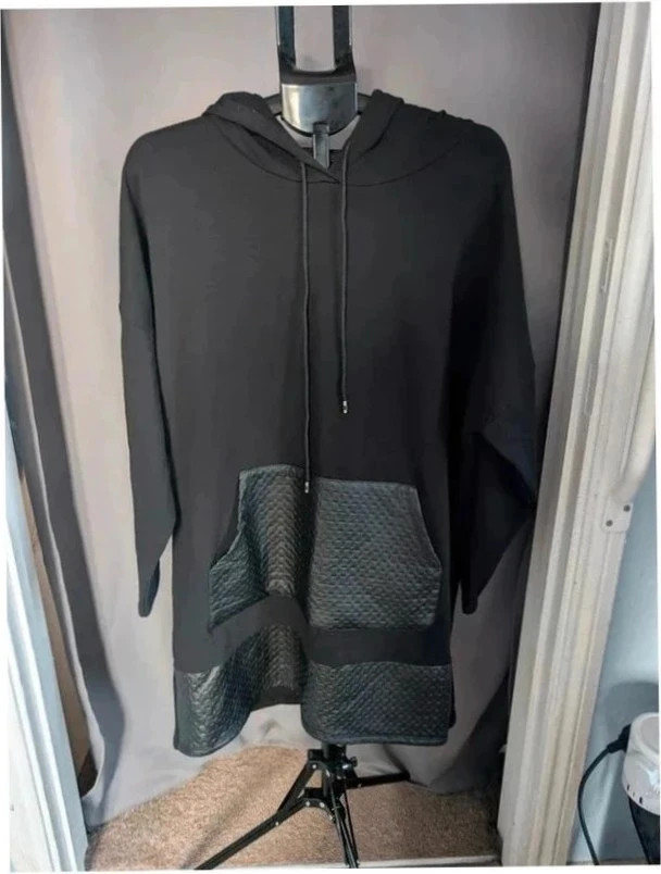 Italy Moda Black Faux Leather Trimmed Oversized Hoodie One Size UK 12 14 16