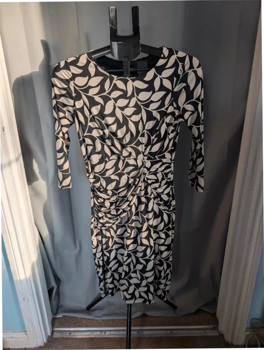 Laura Ashley Archive Black White Leaf Print Ruched Midi Dress UK 8 S