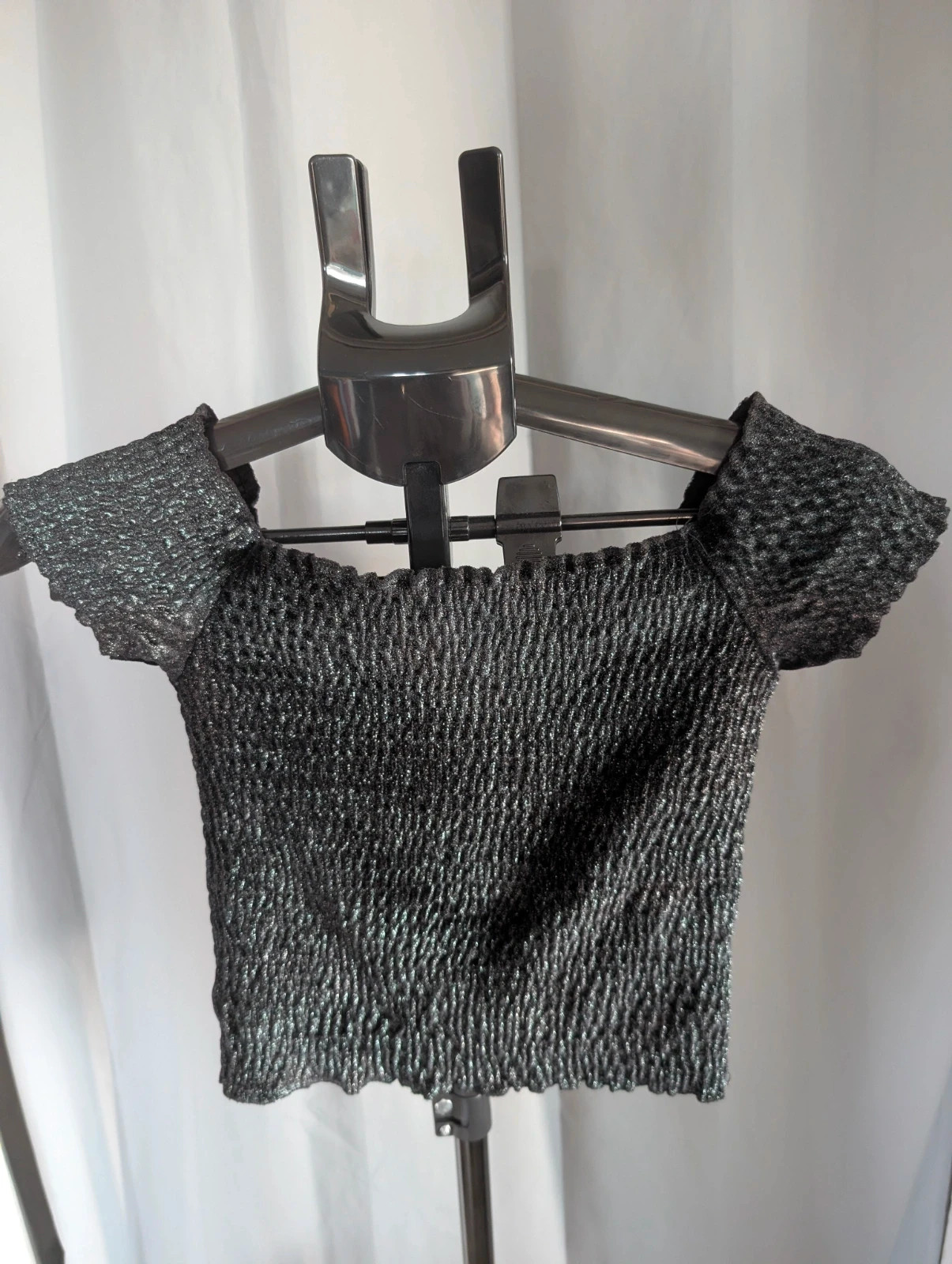 Light Before Dark Metallic Shimmer Popcorn Smocked Crop Top Small S 8 10 Y2K