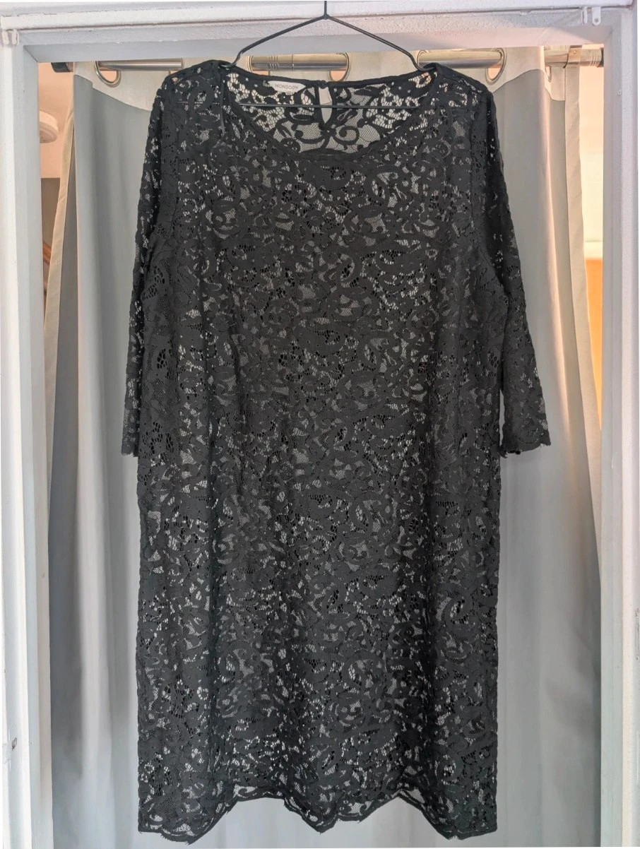 Monsoon Black Sheer Floral Lace 3/4 Sleeve Mini Dress