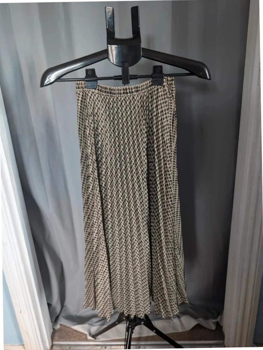Primark Green Khaki Houndstooth Pleated Midi Skirt UK 6