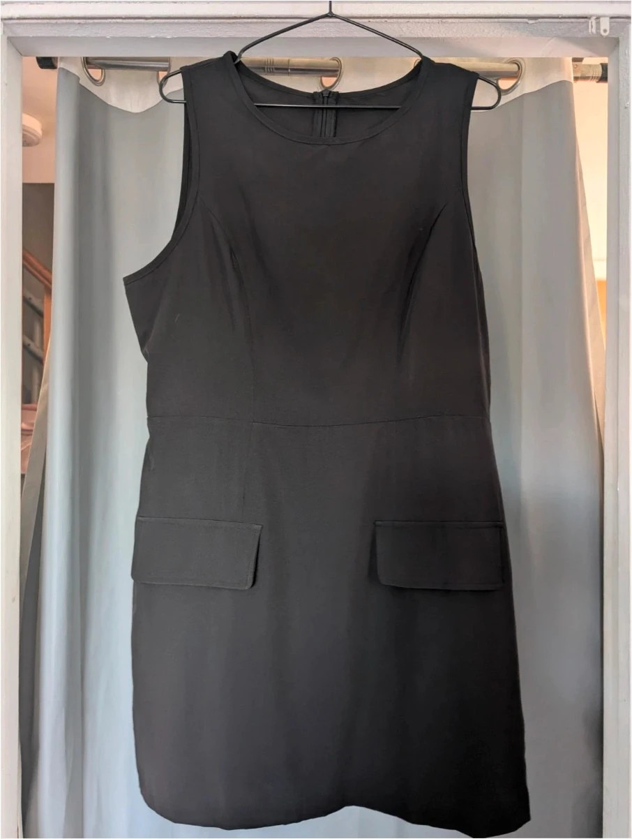 SHEIN Black Sleeveless Pocket Front Mini Dress Size XL