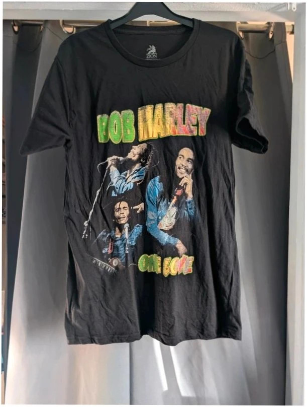 Bob Marley One Love Zion Rootswear Black Graphic T-Shirt Large