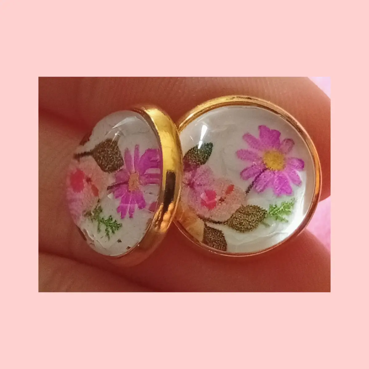 Beautiful glass cabochon stud earrings. Floral design.