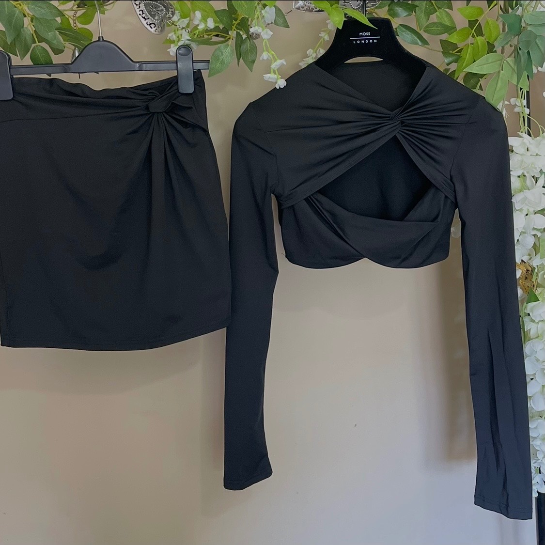Black Twist Front Crop Top and Mini Skirt Set Size M