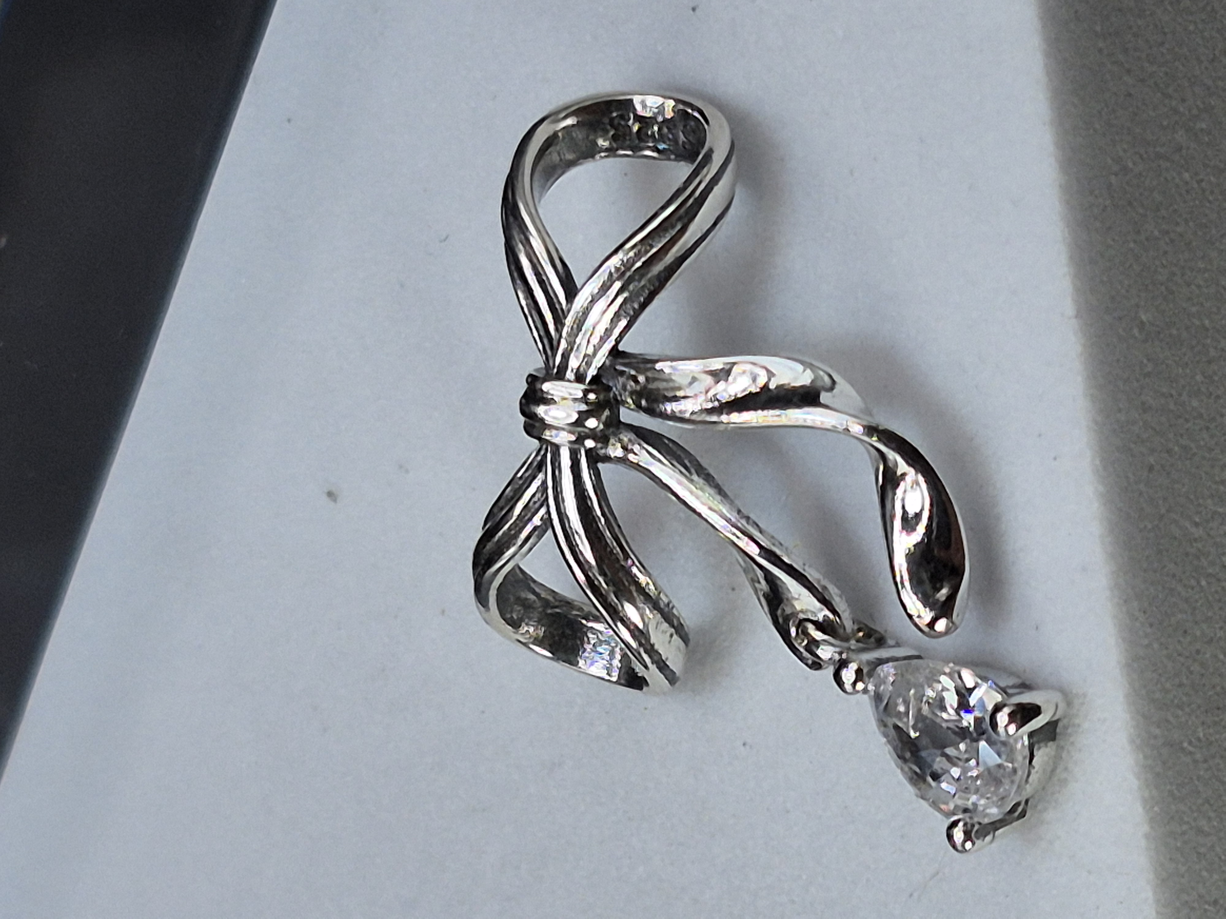 Harm silver 925 fits pandora bracelets 💯