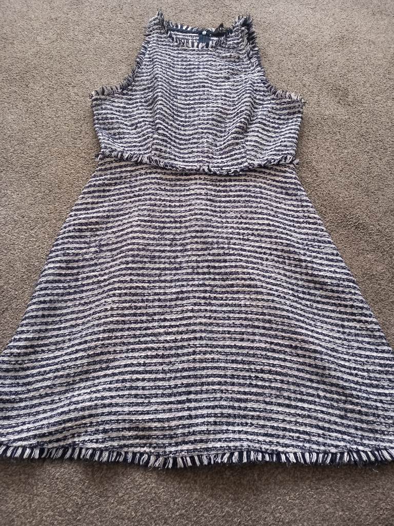 Lovely condition zara dress