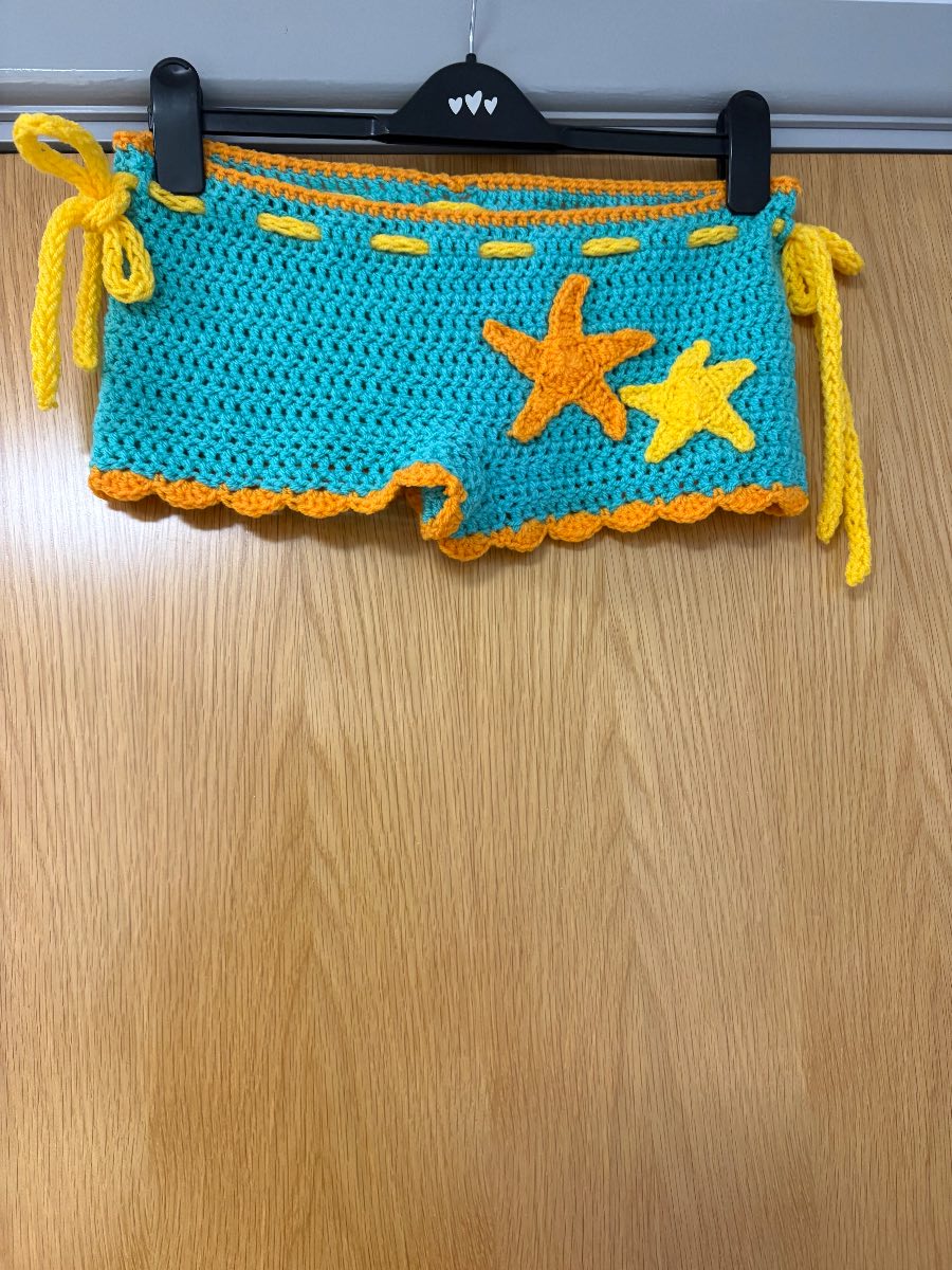 Beautiful handmade ladies size 12 crochet shorts