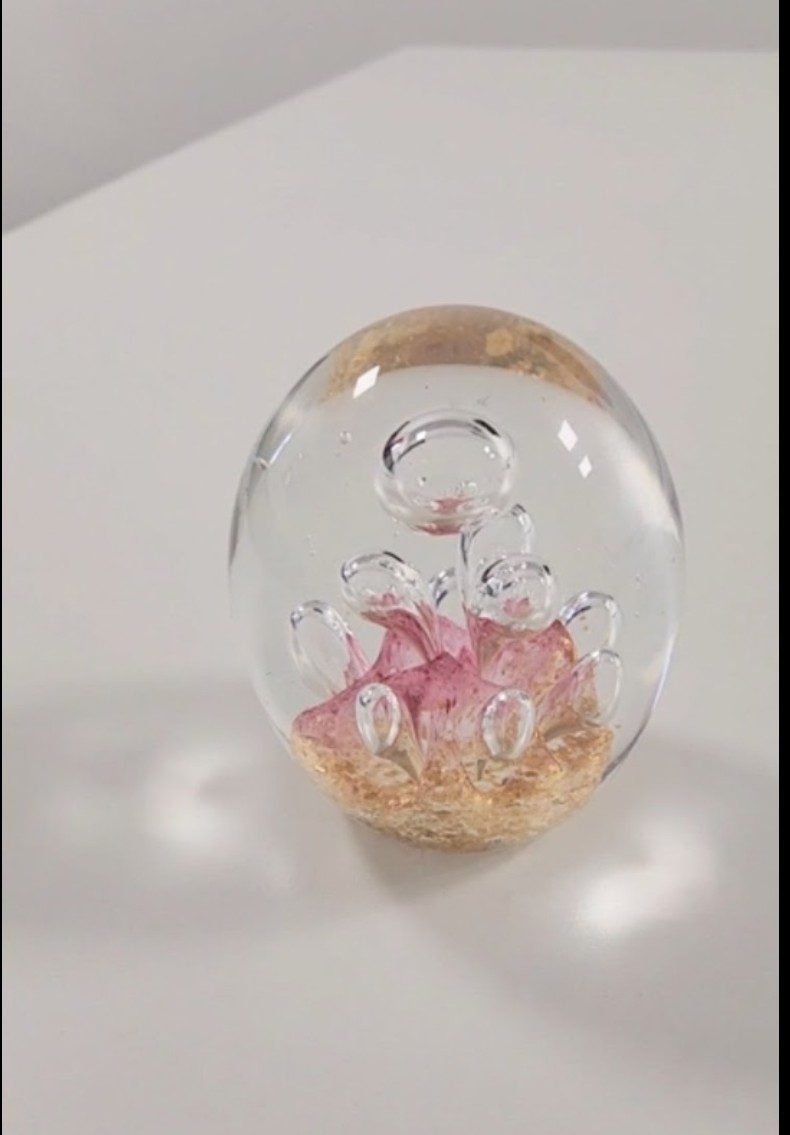 Large Glass Paperweight With Air Bubbles Pink & Gold Flakes 10cmx5cm