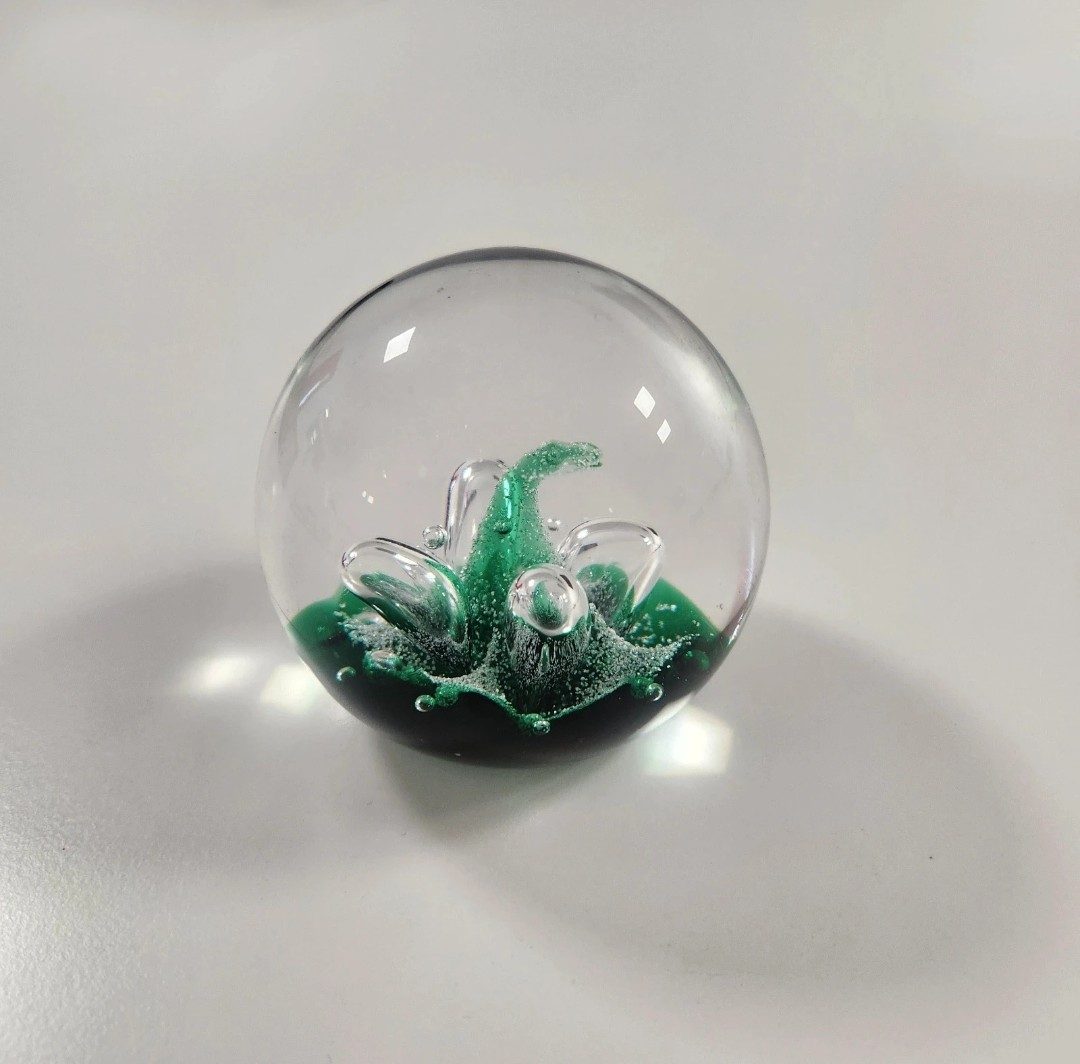 Caithness Moonflower Special Emerald Green Paperweight