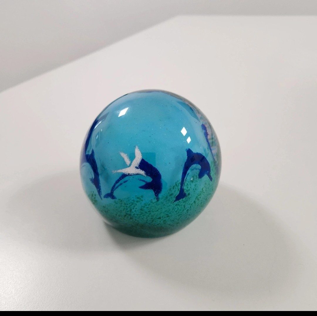 Vintage 1990s Caithness Glass Dolphinarium Magnum Paperweight –