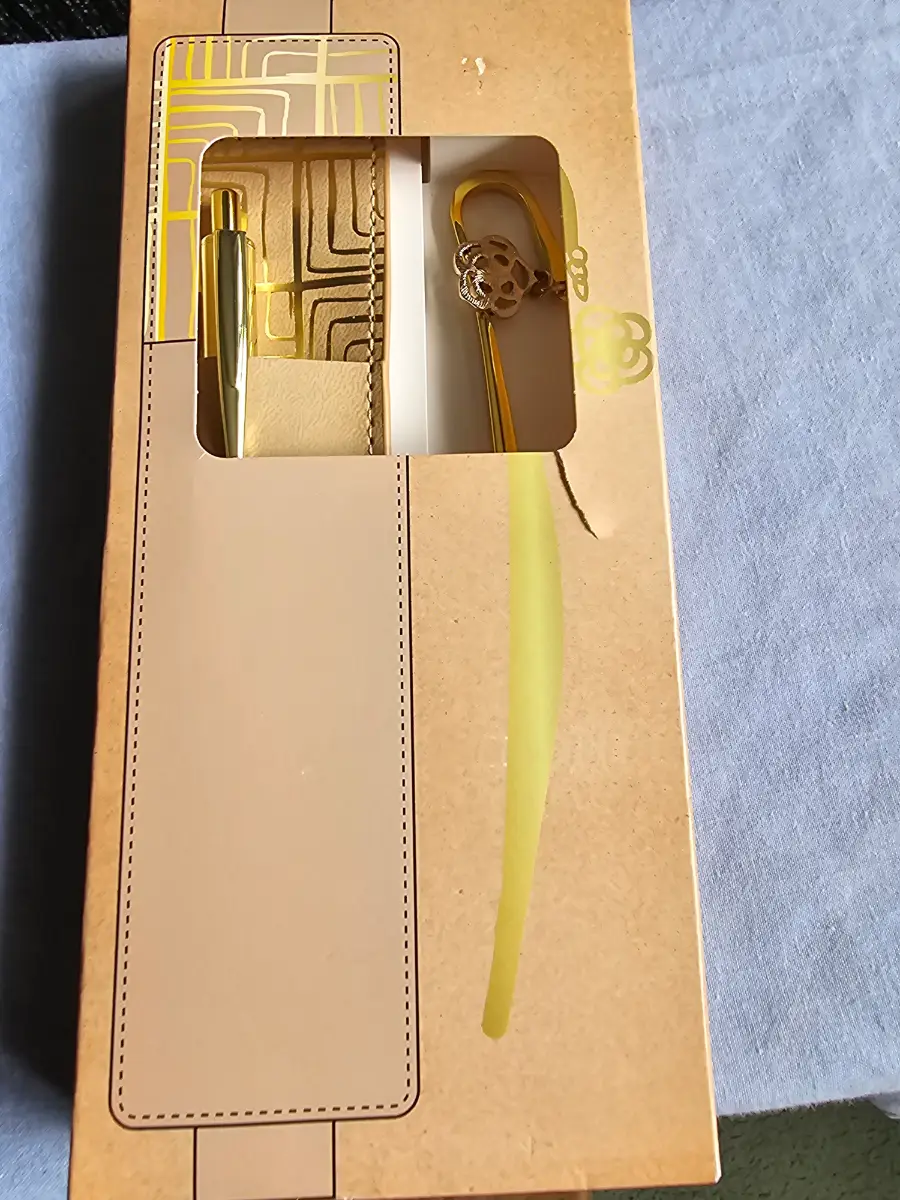 Metal Bookmark & Pen Gift Set – New in Box