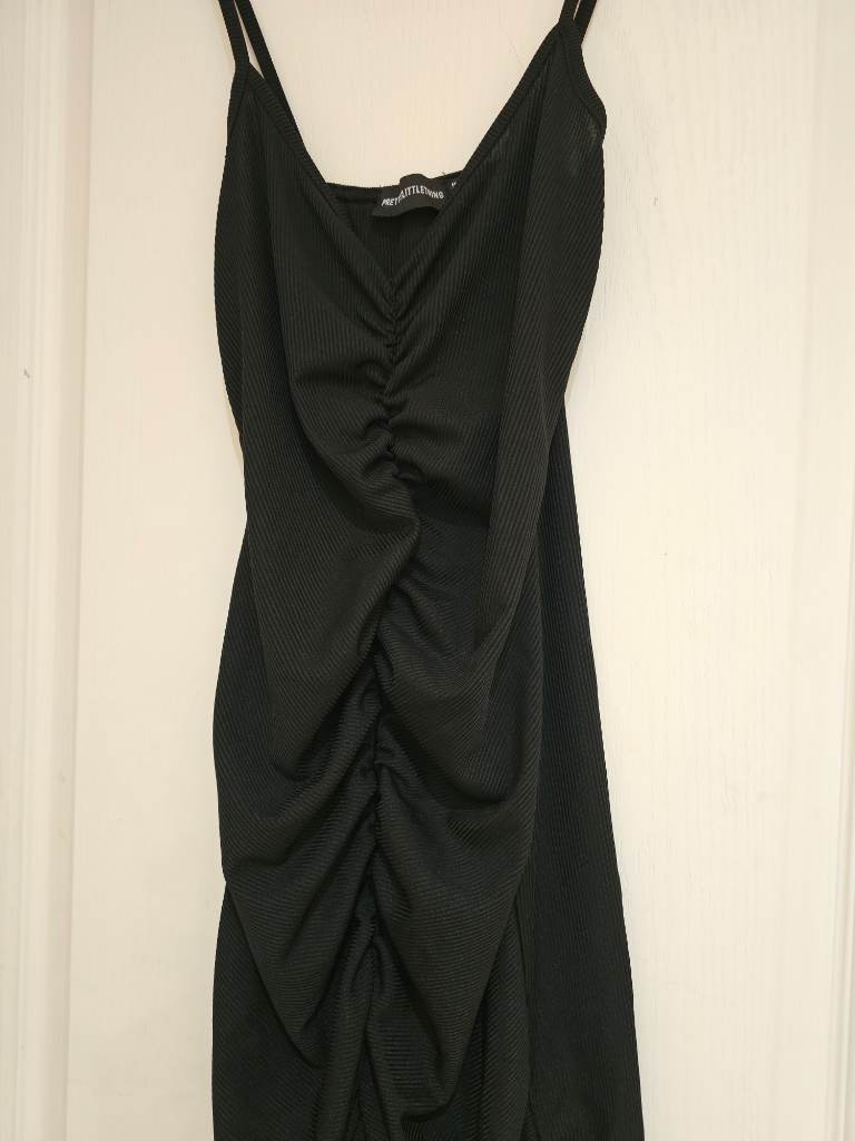 PrettyLittleThing Black Ruched Bodycon Dress – UK 10