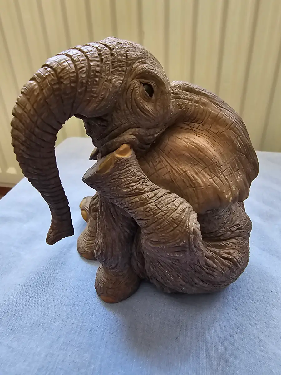 Vintage Tuskers "Paw Prints" Elephant Figurine