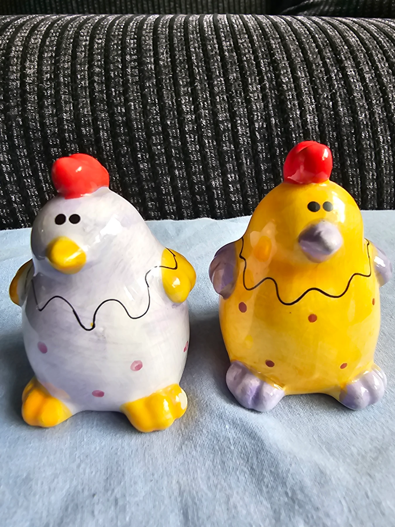 Ceramic Chicken Rooster Salt and Pepper Shakers Set Pastel Cottagecore