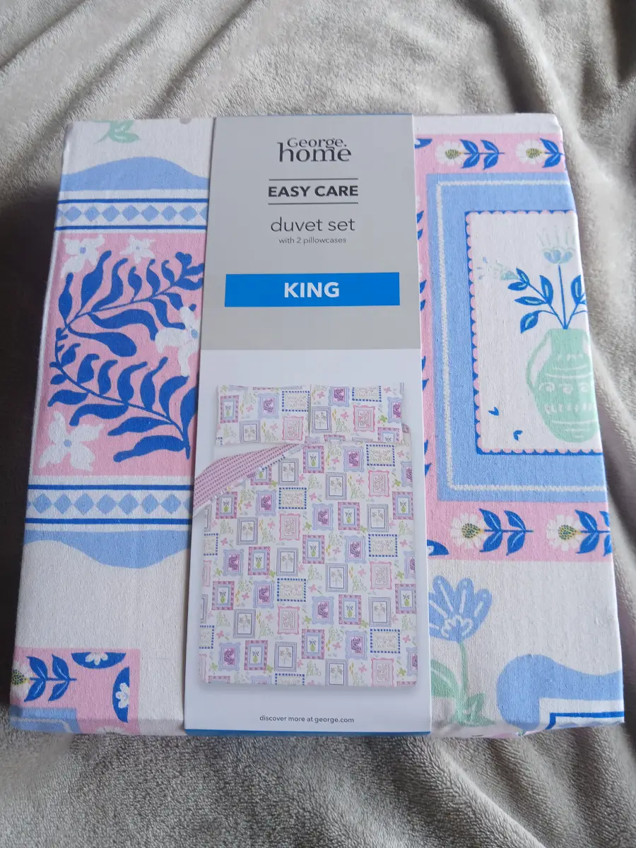George Home King Size Easy Care Reversible Duvet Set RRP £15 BNIB Pink/Blue