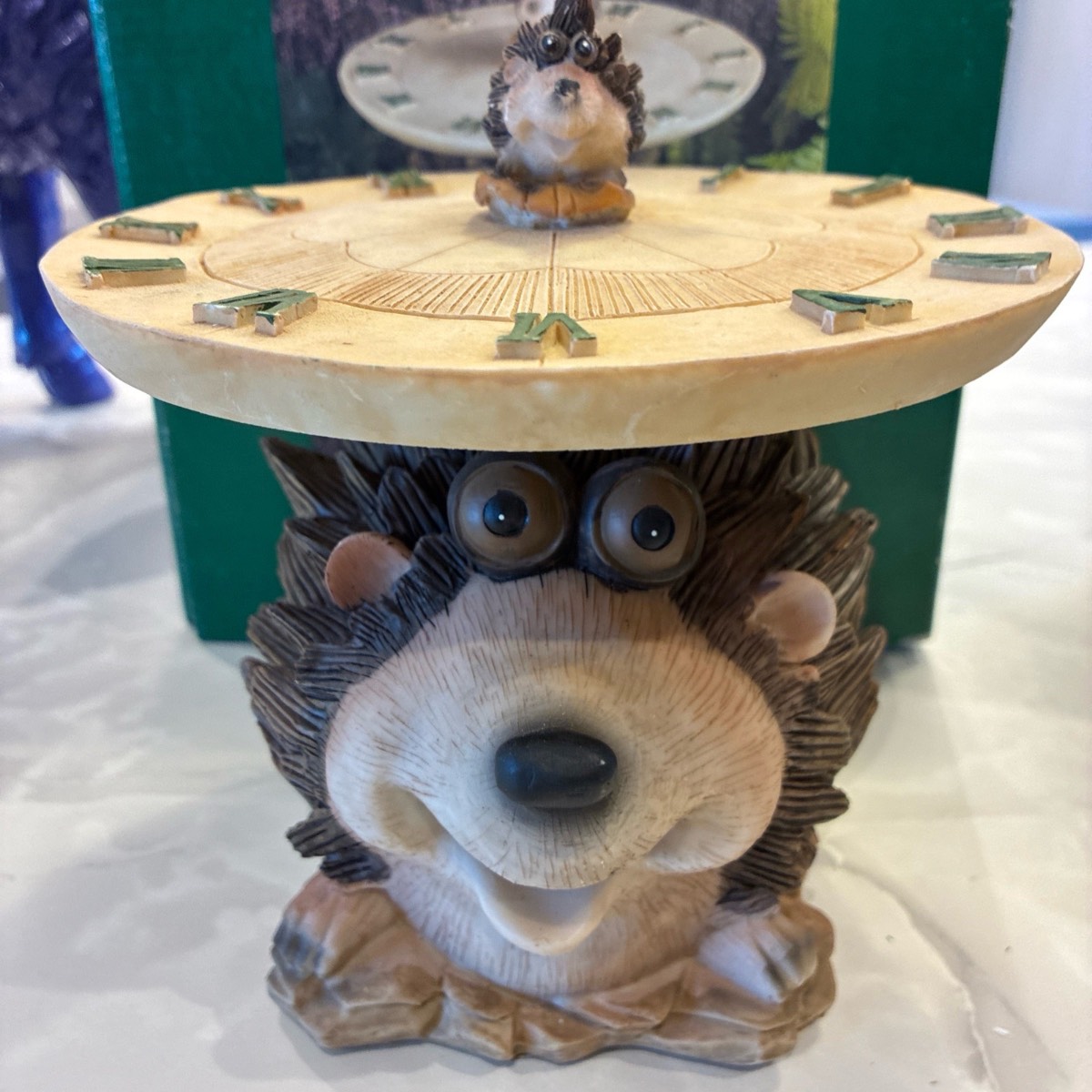 Hedgehog resin sundial top quality