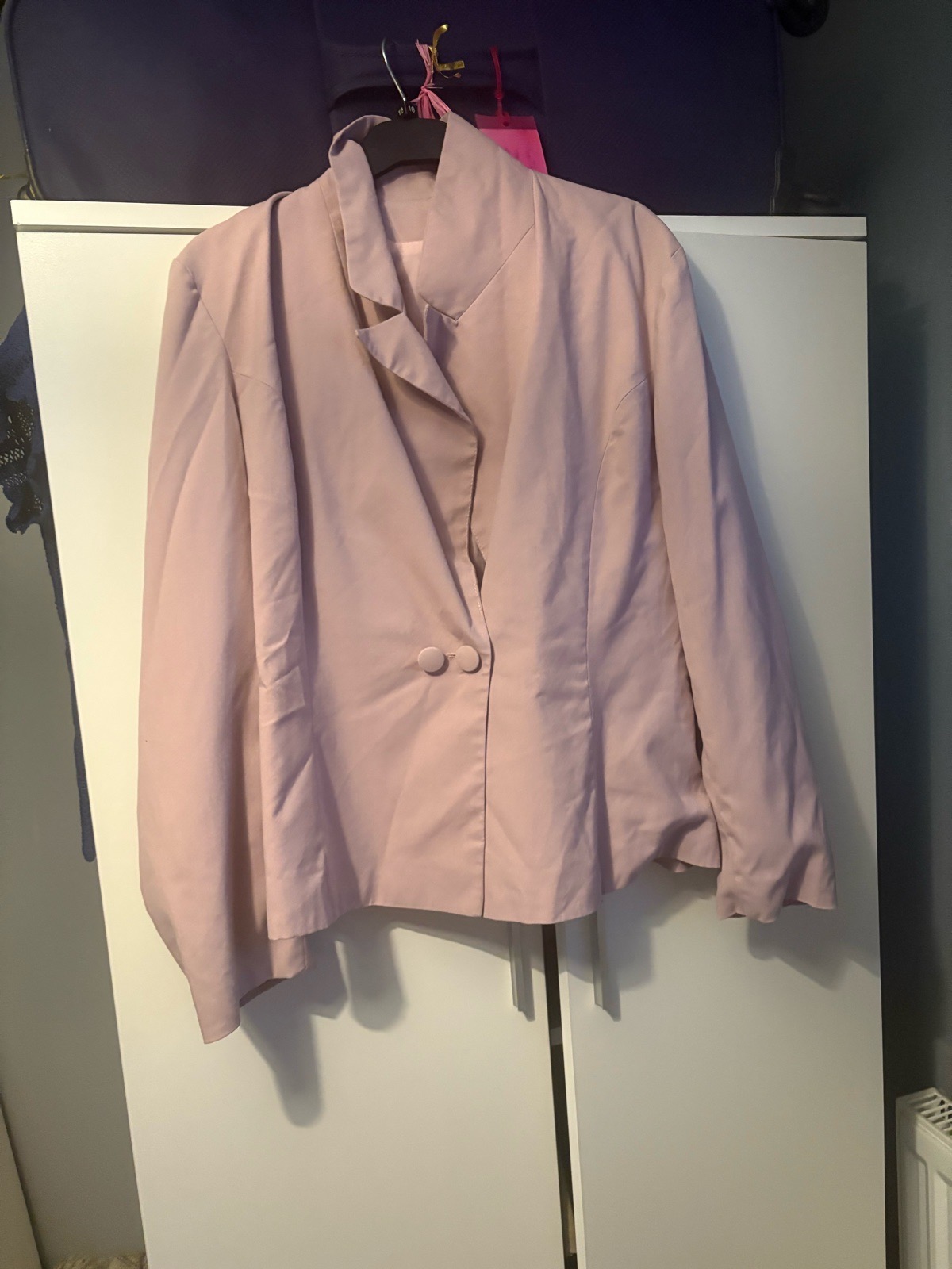 Women’s size 14 going out brazier