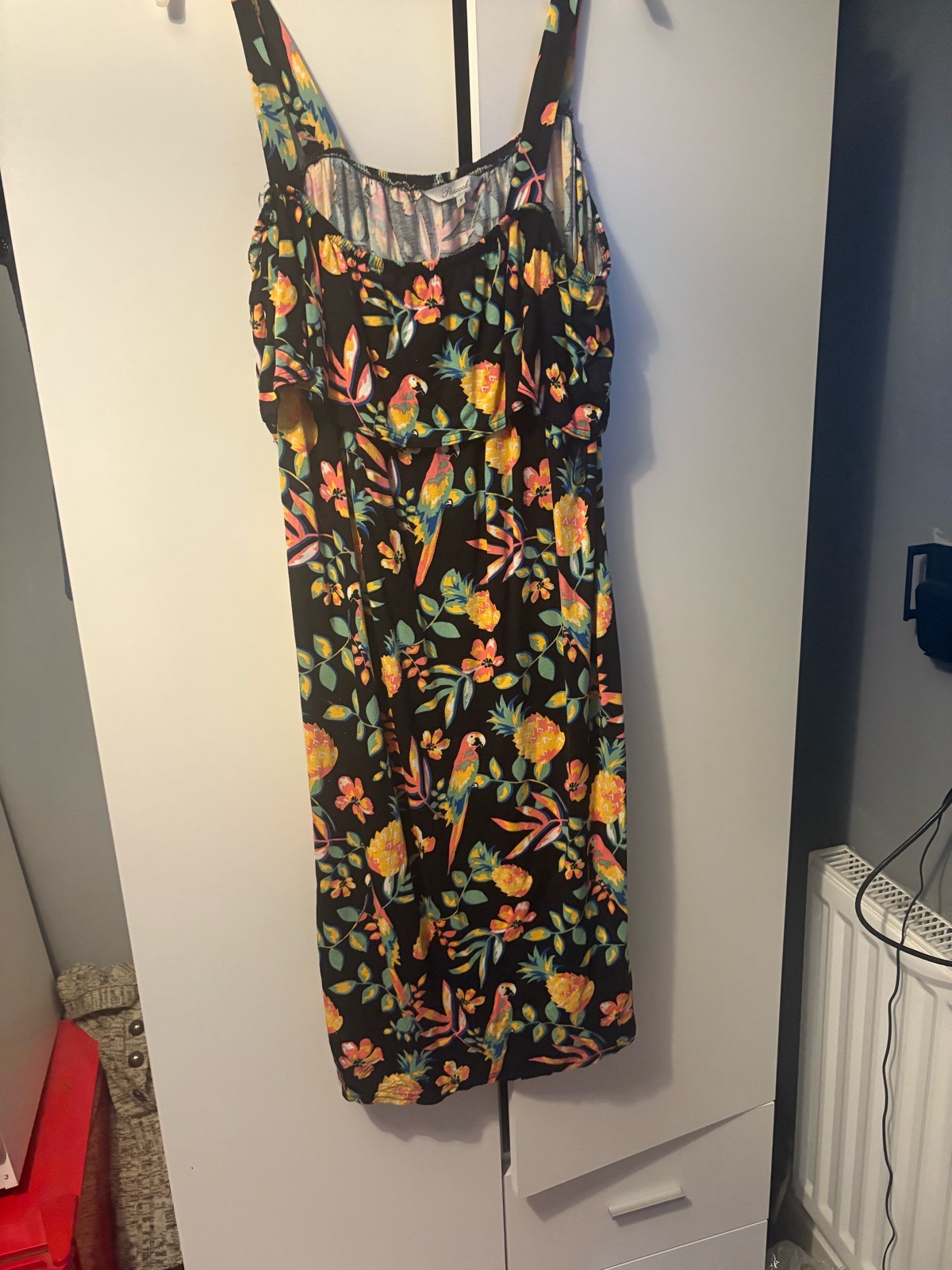Women’s size 16 summer dress