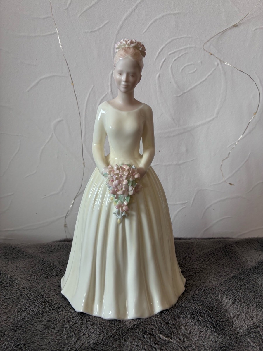 Vintage Wedgwood Figurine - My Big Day - Bride Porcelain Wedding Statue
