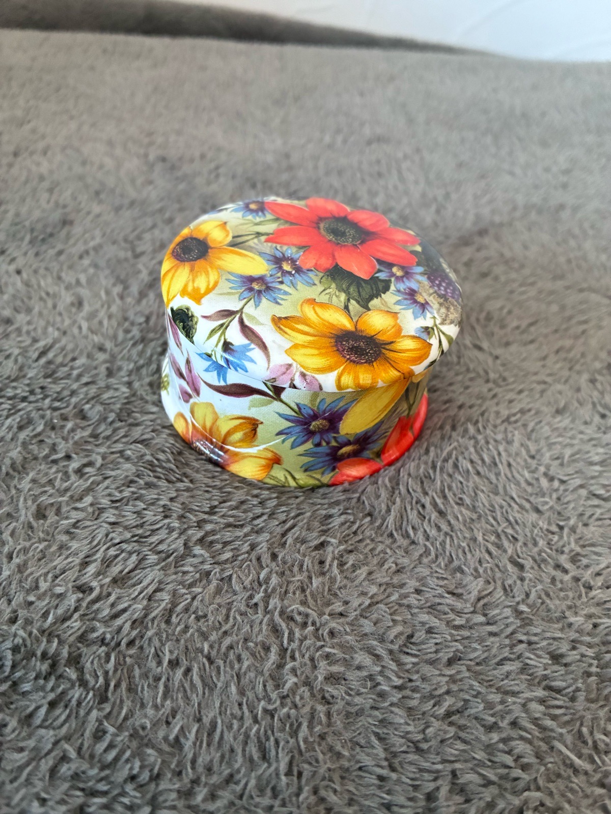 Vintage Crown Stuart Staffordshire Fine Bone China Floral Lidded Trinket Box