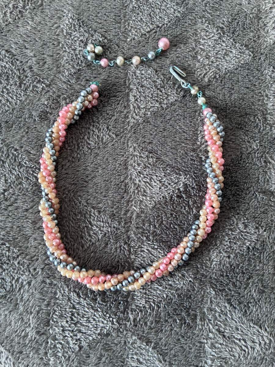Vintage Multi-Strand Twisted Faux Pearl Choker Necklace Torsade Pink Grey Cream