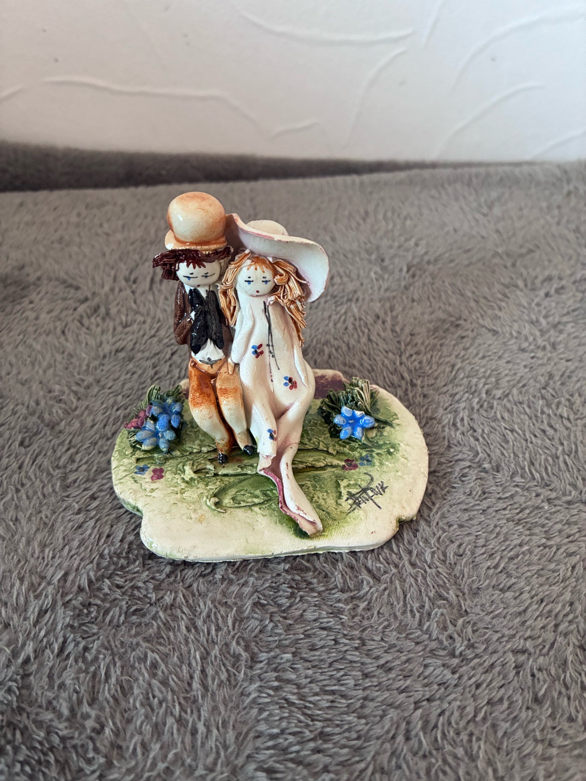 Vintage Lino Zampiva ItalianPorcelain Figurine WhimsicalRomantic Couple Signed