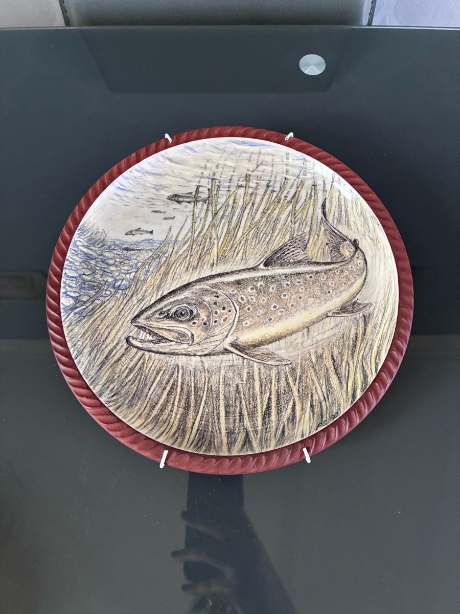 Peter Hilary Smith Sussex Studio Pottery Large Brown Trout Wall Hanging Plate