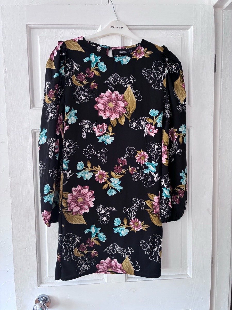 Boohoo Black Floral Long Sleeve Mini Dress Shift Tea Dress Size 8