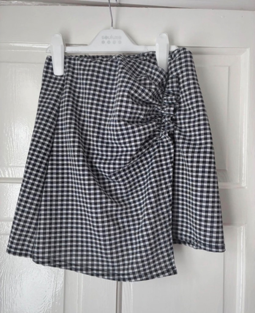 Quiz Women's Black and White Checked Mini Skirt Size 10