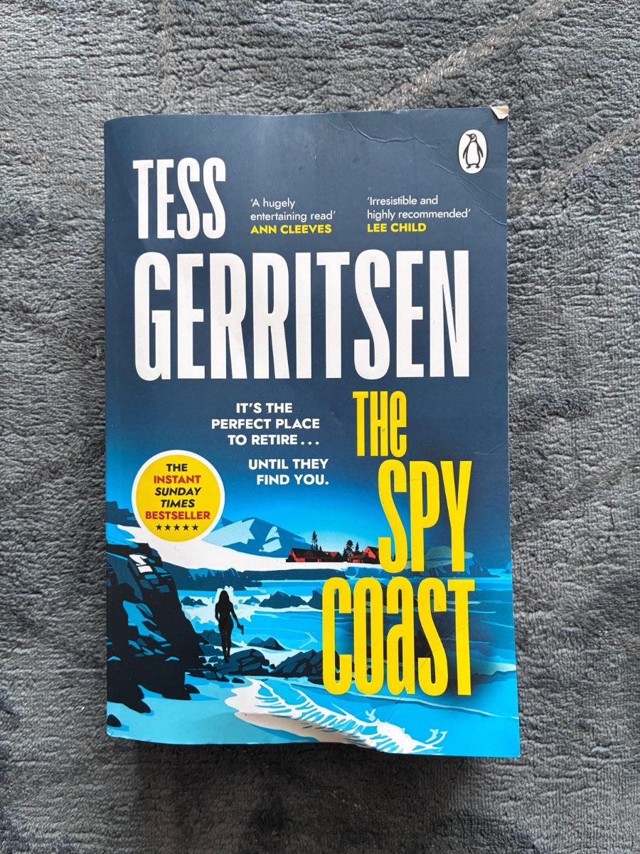 The Spy Coast - Tess Gerritsen (The Martini Club #1)
