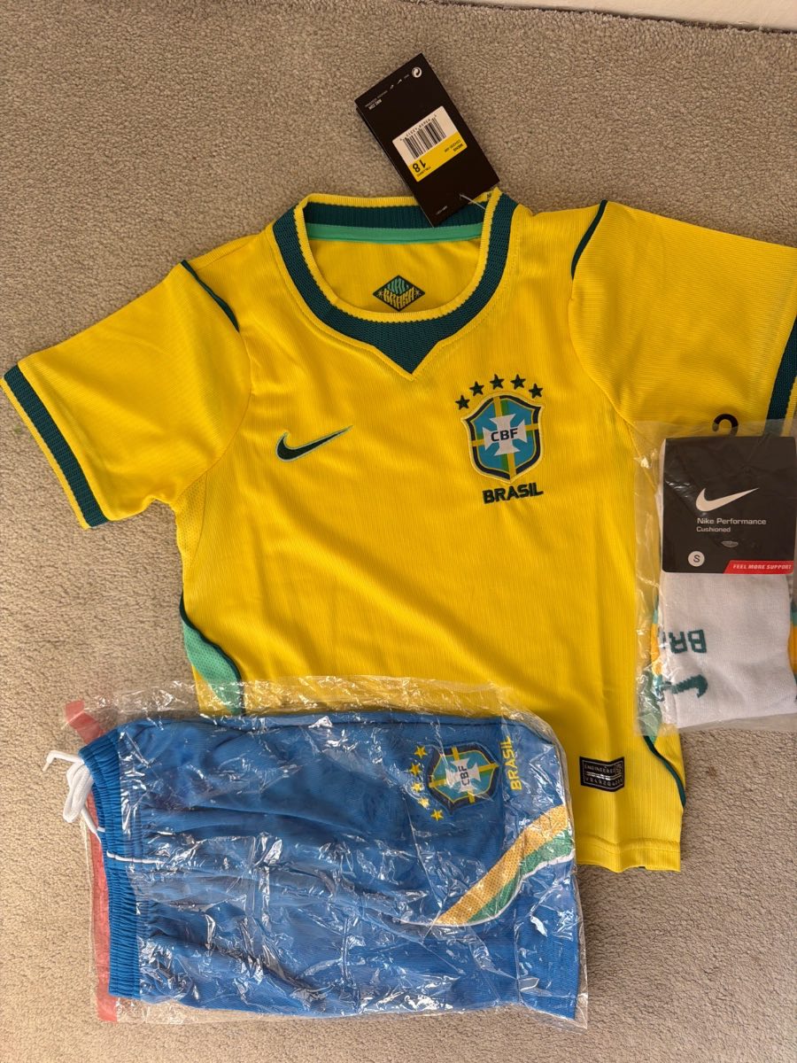 Brazil 2026 football kit T-shirt shorts socks size 4 years tag 18