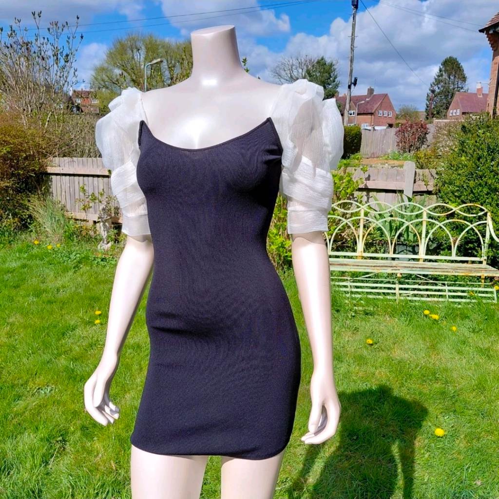 ZARA Black Ribbed Mini Dress White Organza Puff Sleeve Floral Rose Size Small