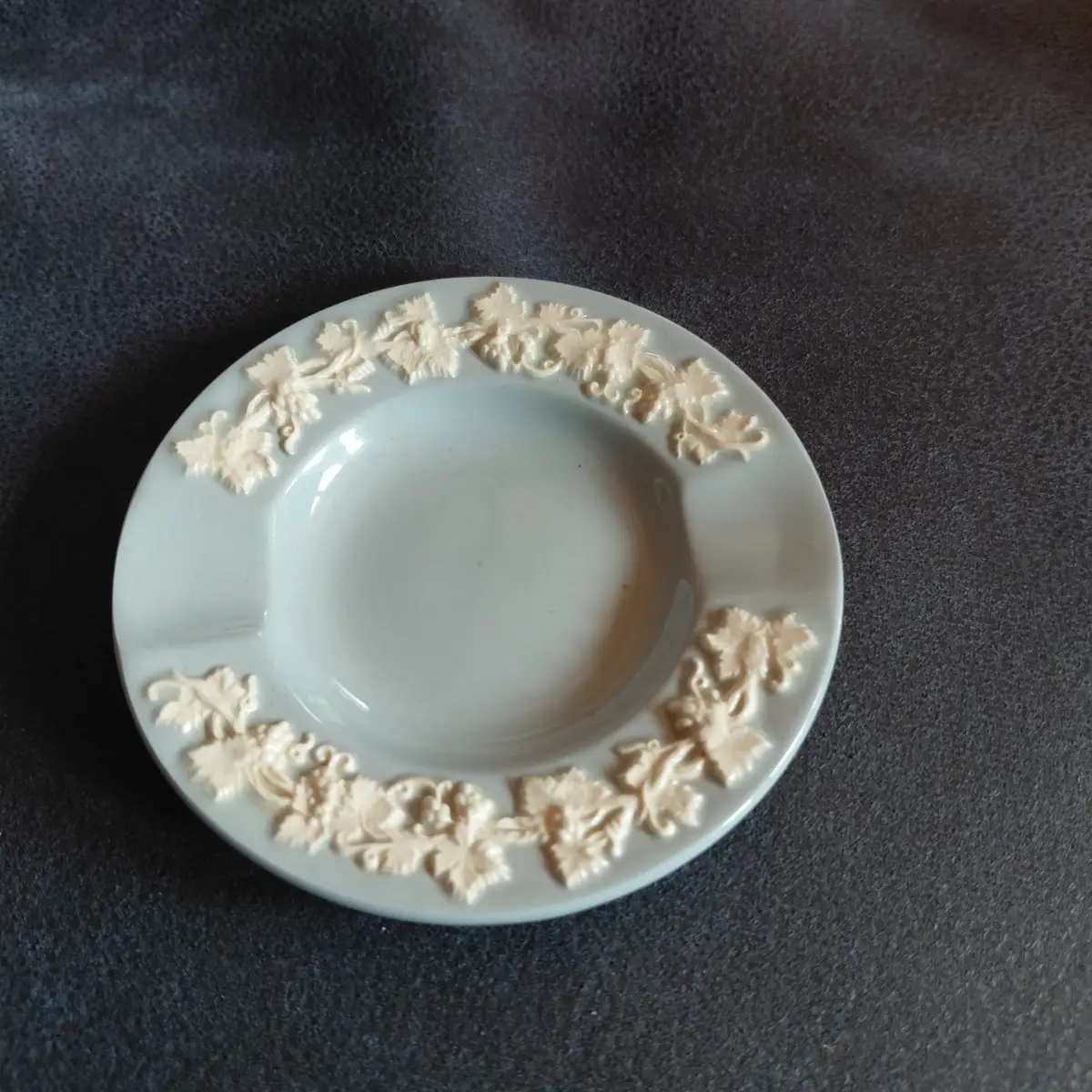Wedgwood Embossed Queen’s Ware 4" Dish / Ashtray – England