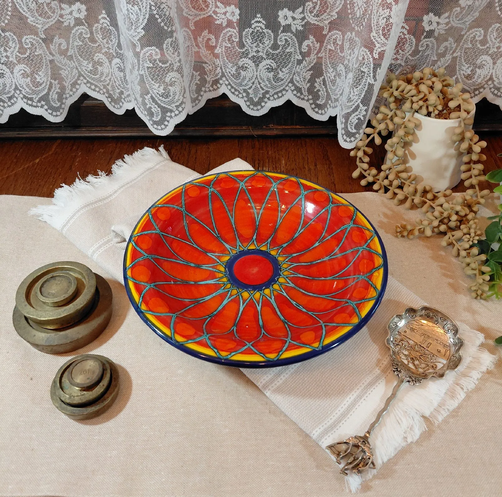 Signed Pippo Torcivia Sicilian Majolica Ceramic Display Bowl 23cm