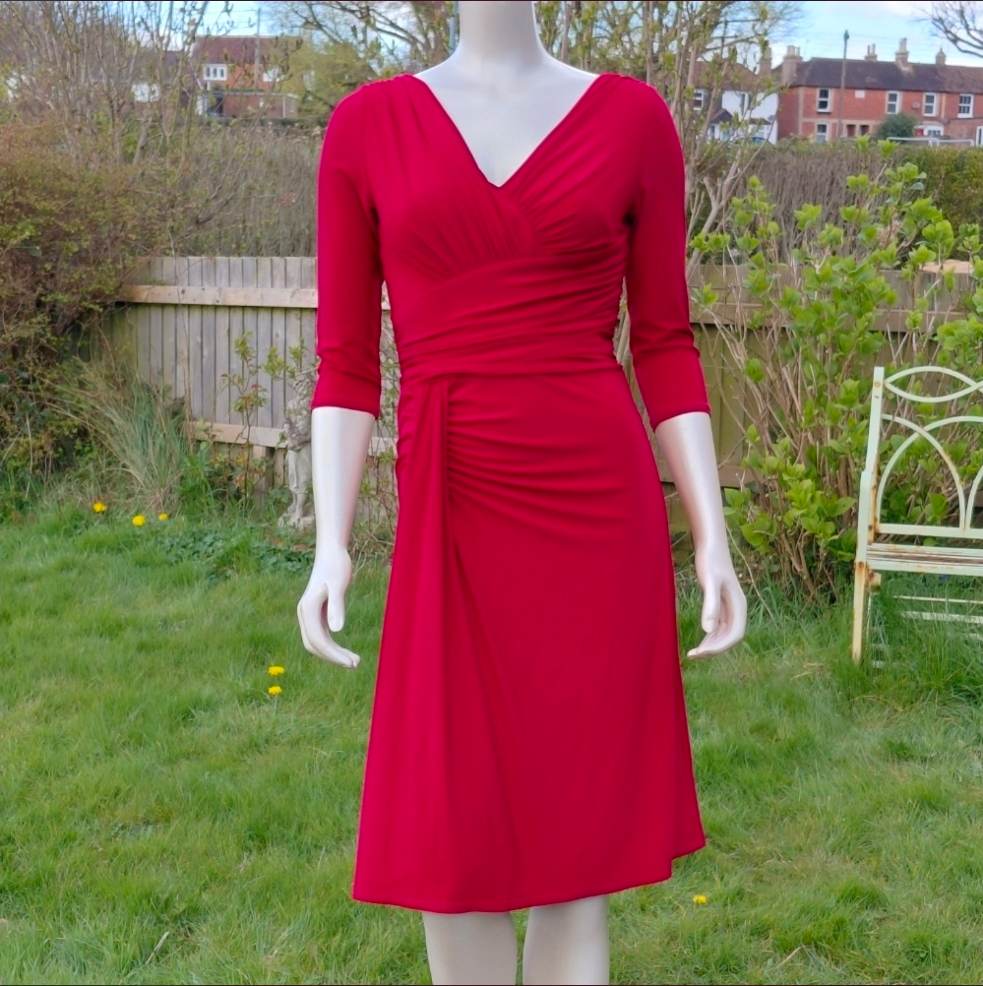 Phase Eight Red Ruched V-Neck Jersey Midi Dress - Size 10 - 3/4 Sleeve Occasion