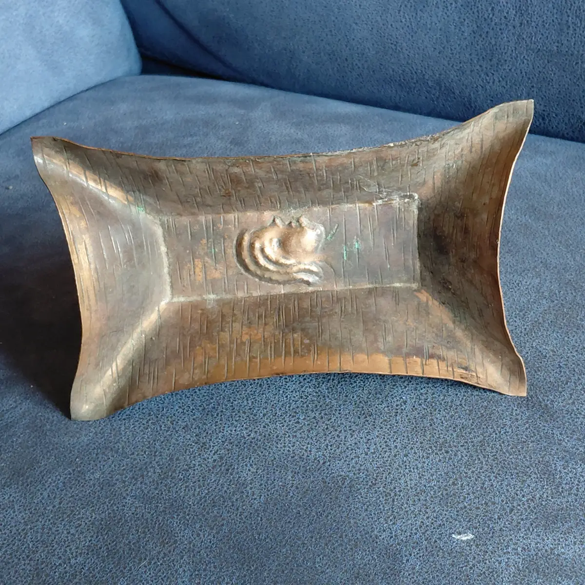 Vintage Copper Dish with Embossed Creature Motif – Handmade Look