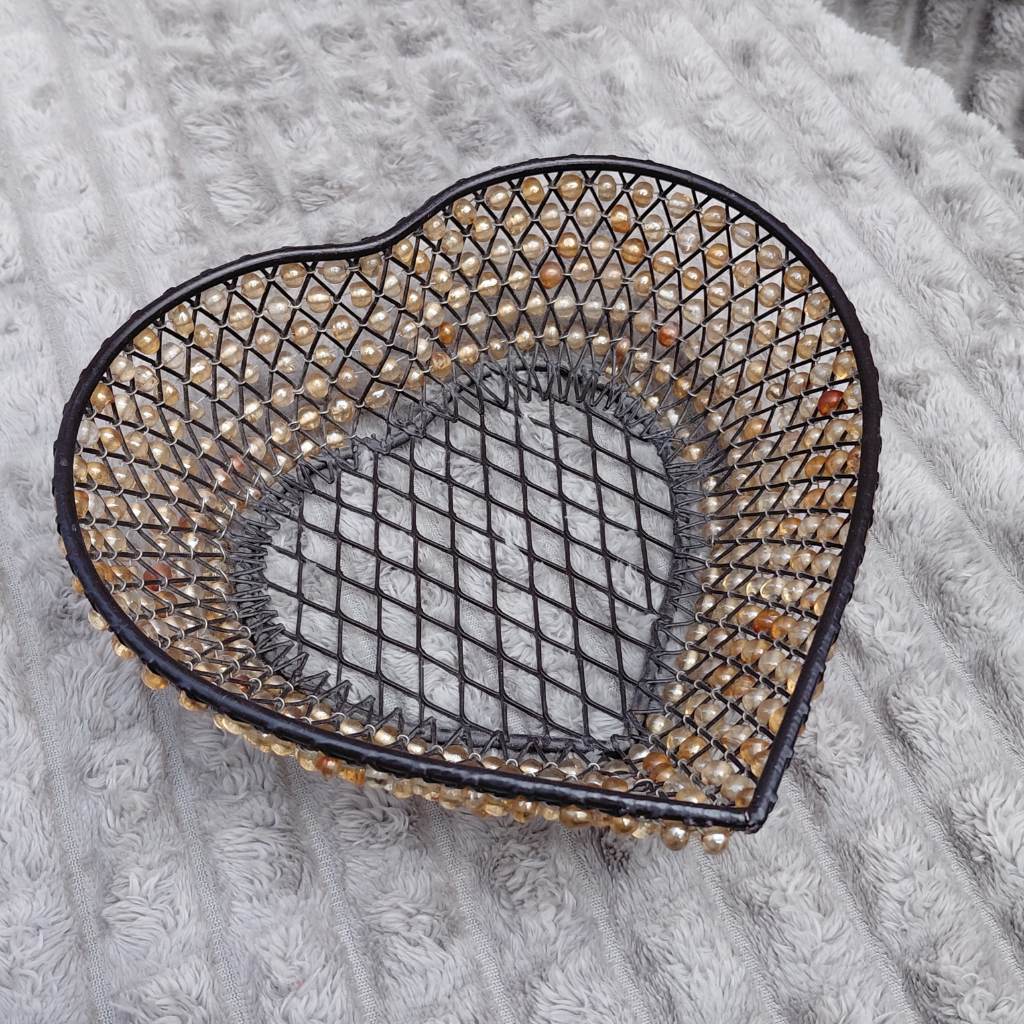 Heart‑Shaped Wire Basket with Beaded Trim – Pretty Decorative Storage
