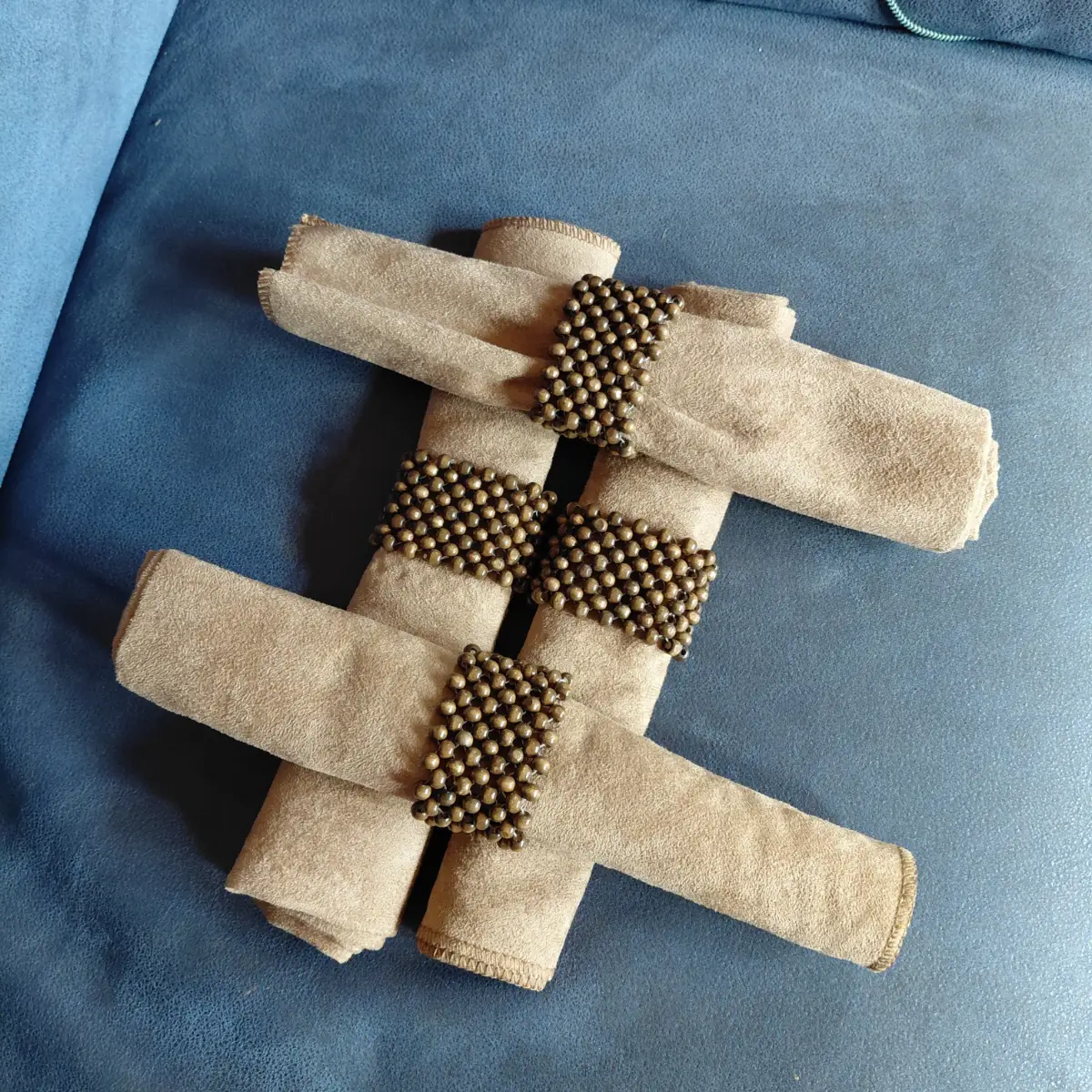 Vintage Beaded Napkin Rings & Suedette Napkins Set | 4‑Piece  Retro Table Decor