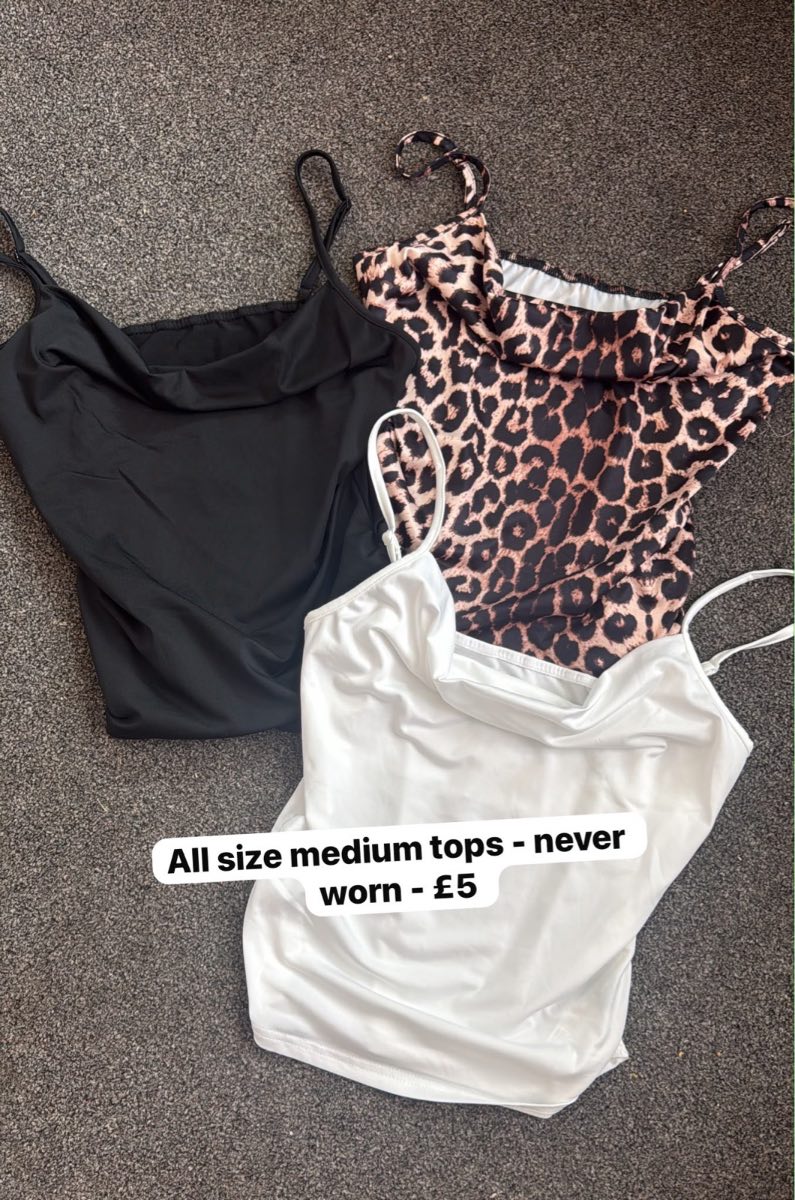 Woman's vest tops size M