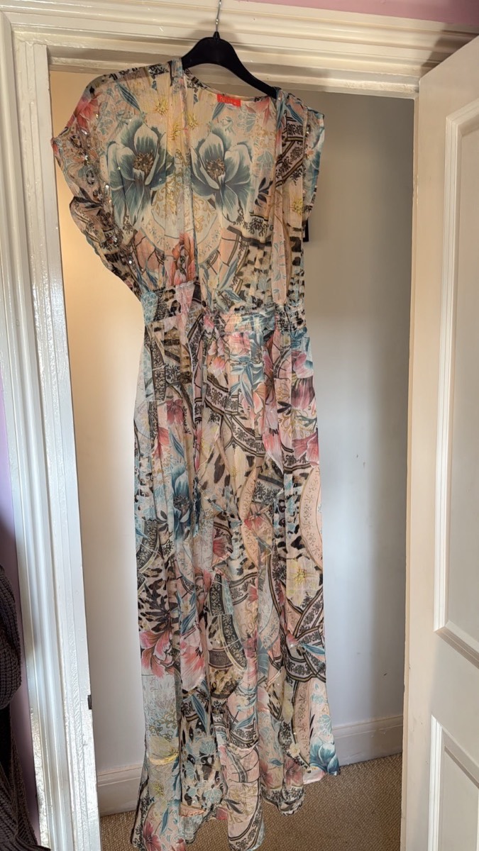 Woman's beach cover up xs