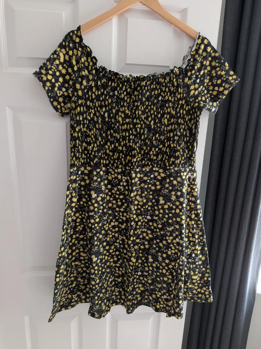 Dorothy Perkins Tall Black with Yellow Floral Print Short Bardot Summer Dress - Size 18